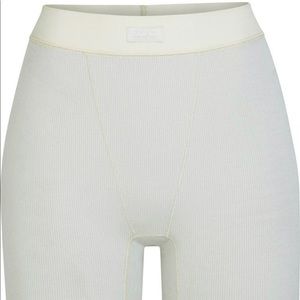 SKIMS SOFT LOUNGE BOXER - Color no longer available on website. New with tags